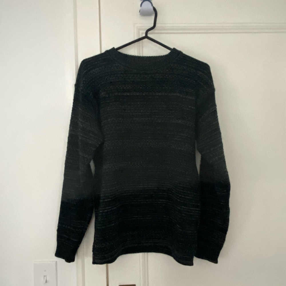 Authentic Icelandic 100 wool sweater